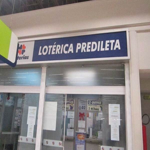 Fachada LOTÉRICA PREDILETA